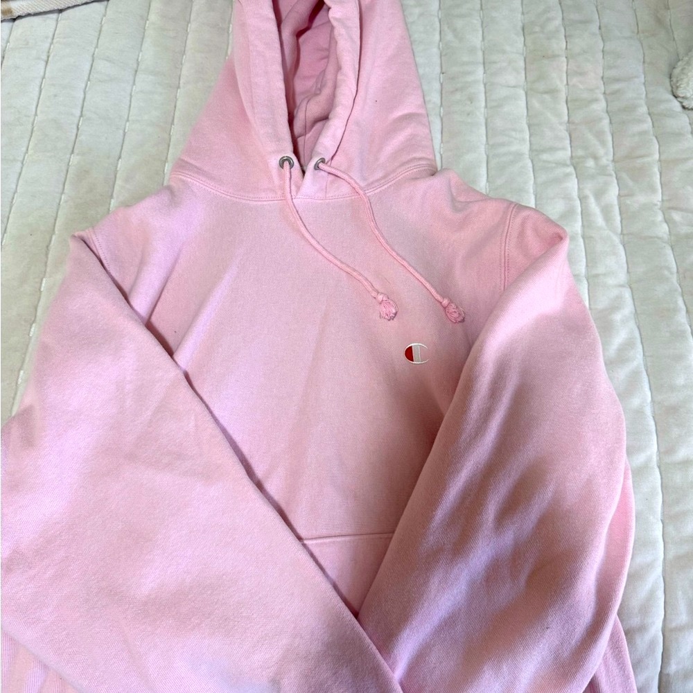 Champion Women's Pink Hoodie Sweater